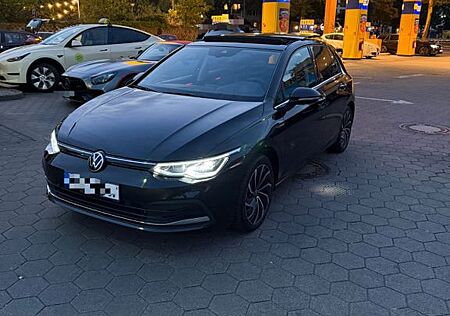 VW Golf Volkswagen 2.0 TDI SCR DSG 1st Edition 110kw