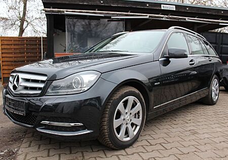 Mercedes-Benz C 200 CGI Automatik Xenon Leder Navi Kette Neu