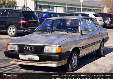 Audi 80 TÜV 03/28 AHK 5-Sitz. Radio-Kasette