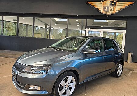 Skoda Fabia 1.2 Lim. Drive PDC/SITZHEIZUNG/USB/LM-AW