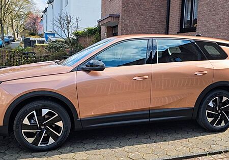 Opel Grandland X Neuwertiger Grandland Automatik ,Hybrid ,Werksg.