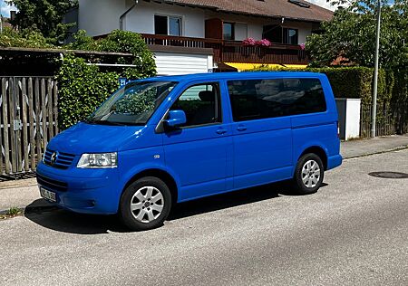 VW T5 Caravelle Volkswagen T5 2.5 TDI Caravelle 4Motion Sperre 2xSchiebetür