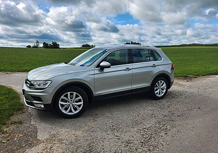 VW Tiguan Volkswagen 2.0 TDI SCR DSG BMT Highline Highline