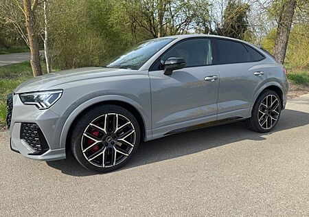 Audi RS Q3 RSQ3 2.5 TFSI Sportback Matrix B&O ACC RFK