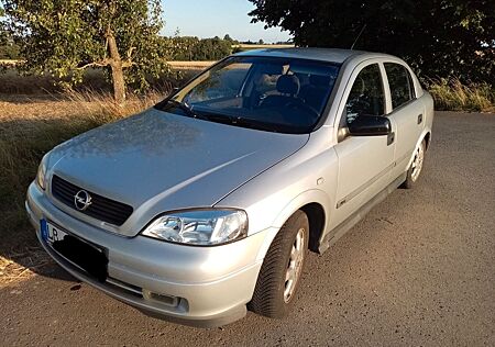 Opel Astra 1.6 Elegance Automatik vom Opa (96)