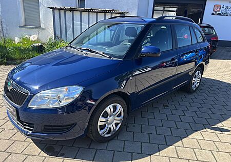 Skoda Fabia Combi Ambition TEMPOMAT PARKHILFE
