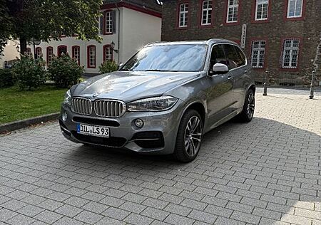 BMW X5 M50 M50d -