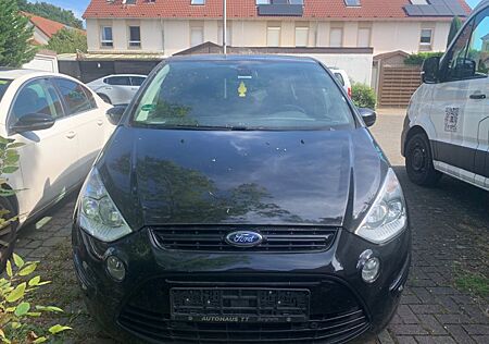 Ford S-Max 2,0 TDCi 103kW DPF Titanium PowerShift...