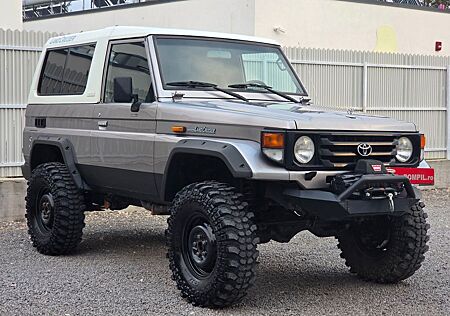Toyota Land Cruiser HZJ 74 Portal Axle