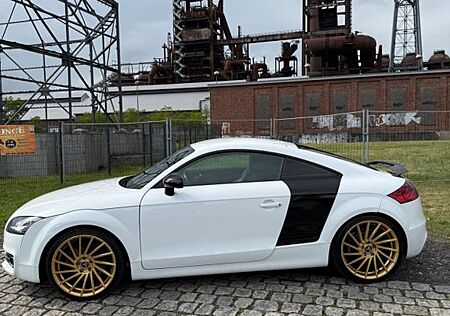 Audi TT Coupe 1.8 TFSI -
