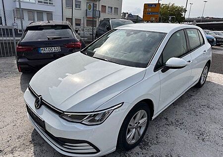 VW Golf Volkswagen VIII Lim. Life 2,0 TDI AUTOMATIK