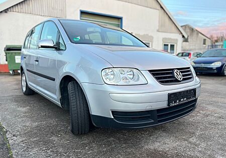 VW Touran Volkswagen 1.6 FSI Basis Basis