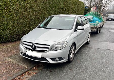 Mercedes-Benz B 180 CDI