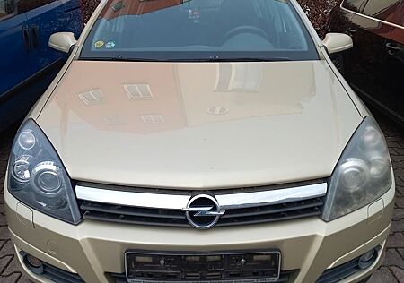 Opel Astra 1.6 Twinport 77kW -