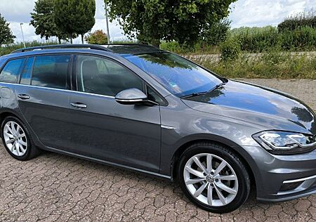 VW Golf Volkswagen 1.5 TSI ACT OPF BlueM. Highline Variant...