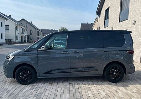 VW T7 Multivan Volkswagen Edition eHybrid 218PS DSG 7-Sitze