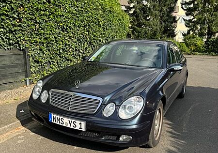 Mercedes-Benz E 220 CDI CLASSIC 2.Hand/Scheckheft/8FachBereif.