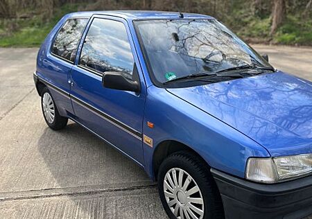 Peugeot 106 XN 1,0 Sonderedition Kid Jeans