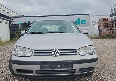 VW Golf Volkswagen 1.4 Basis