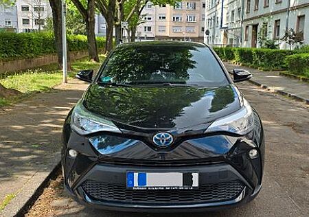 Toyota C-HR 2.0-l-VVTi Hybrid Team Deutschland Team...