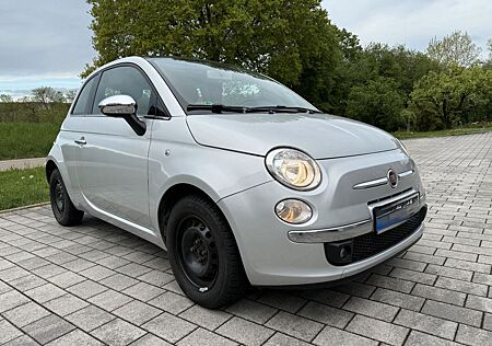 Fiat 500 Lounge*Pano*Alu* 1. Hand* 8-Fach bereift