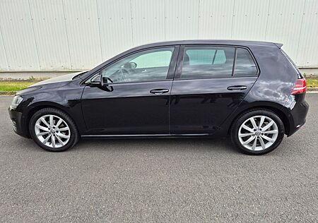 VW Golf Volkswagen 1.6 TDI Comfortline Xenon PDC AHK