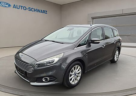 Ford S-Max Titanium AWD