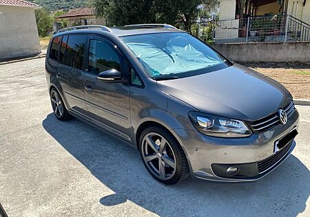 VW Touran Volkswagen 2.0 TDI Style TOP