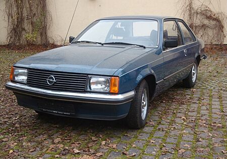 Opel Rekord 1,9L Limosine 2 Türer Coupe