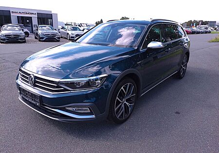 VW Passat Variant Volkswagen Alltrack 4Motion*ACC*DCC*Matrix*