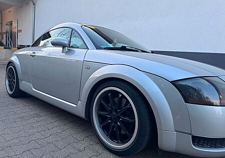 Audi TT Coupe 1.8T quattro - LPG