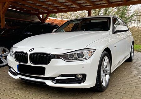 BMW 320d Touring Sport Line