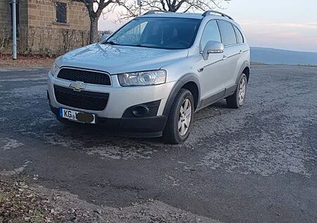Chevrolet Captiva 2.4 LS 2WD 5-Sitzer LS