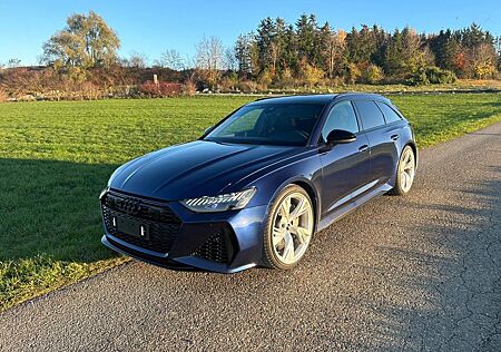 Audi RS6 RS 6 Avant 4.0 TFSI quattro