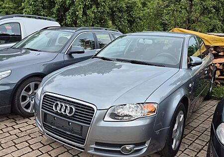 Audi A4 2.0 Lim. *Klima*Sitzhng*Tempom.*Alufelge