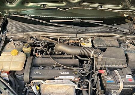 Ford Focus 1,8 Viva Viva