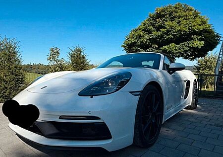 Porsche Boxster 718 GTS 4.0