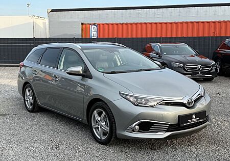 Toyota Auris Touring Sports Executive