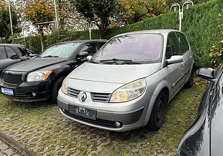 Renault Scenic 2.0 16V VERKAUF NUR AN HÄNDLER !!!!! SPR