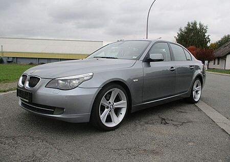 BMW 523i Advantage Paket Automatik Tüv Neu