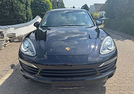 Porsche Cayenne PANORAMA STANDHEIZUNG XENON NAVI BOSE