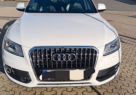 Audi Q5 3.0 TDI S tronic quattro -