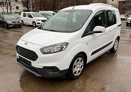 Ford Transit Courier Kombi Trend