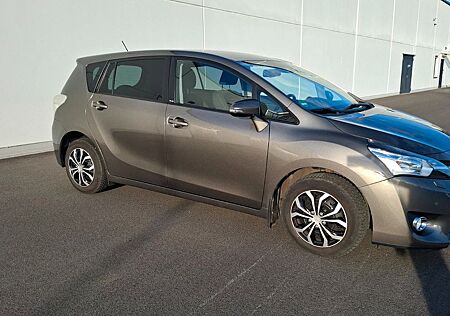 Toyota Verso 1.8l Valvematic Comfort 5-Sitzer Comfort