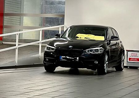 BMW 120i Sport Line A Sport Line