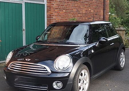 Mini Cooper *Panoramadach*schwarzer Himmel*