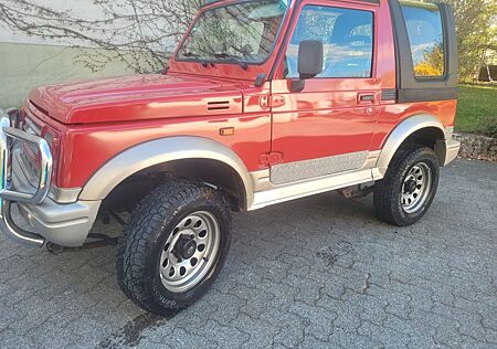 Suzuki SJ Samurai Deluxe Cabrio Deluxe