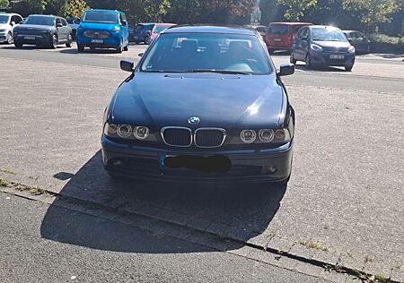 BMW 520i Edelstahl Auspuff/Xenon Rostfrei, 109.000