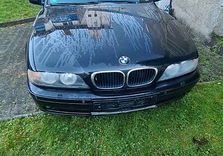 BMW 520i touring -