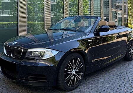 BMW 135i 135 Baureihe 1 Cabrio Automatik*Leder*Navi*